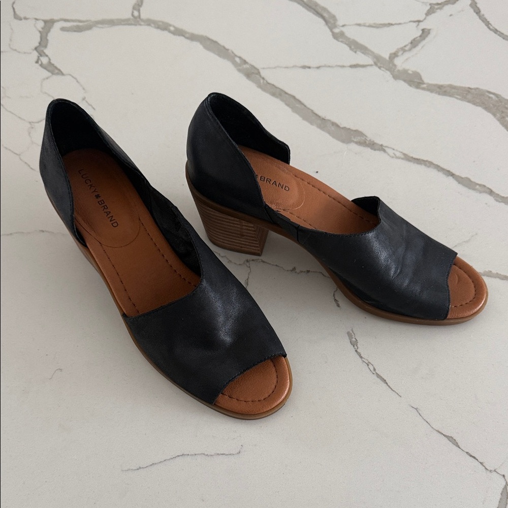 Lucky Brand Black Leather Open-Toe Block Heel Sandals